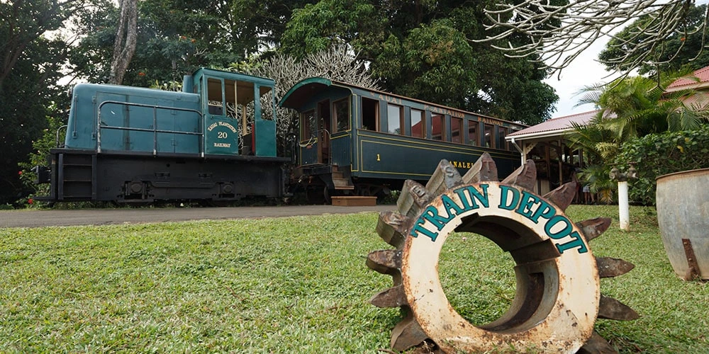 The Kilohana estate train at the depot